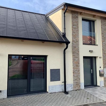 Apartman Jana Kunovice Extérieur photo